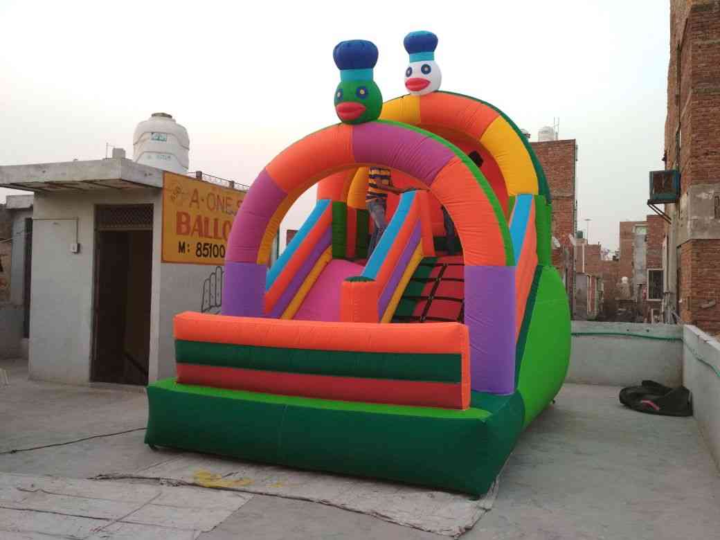 Multi Color Inflatable Mickey Mouse Bouncy Castle