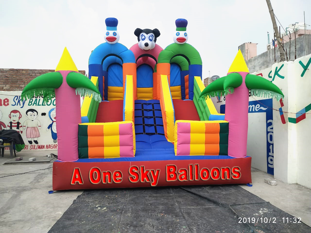 mickey Mouse Bouncy castle