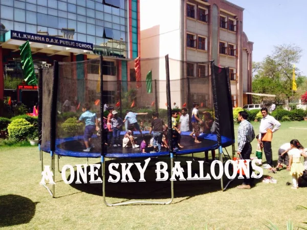 Trampoline jumping jhula — Inflatable Manufacturer Delhi