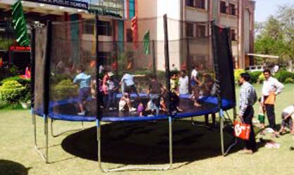 Commercial Round Shape Trampoline